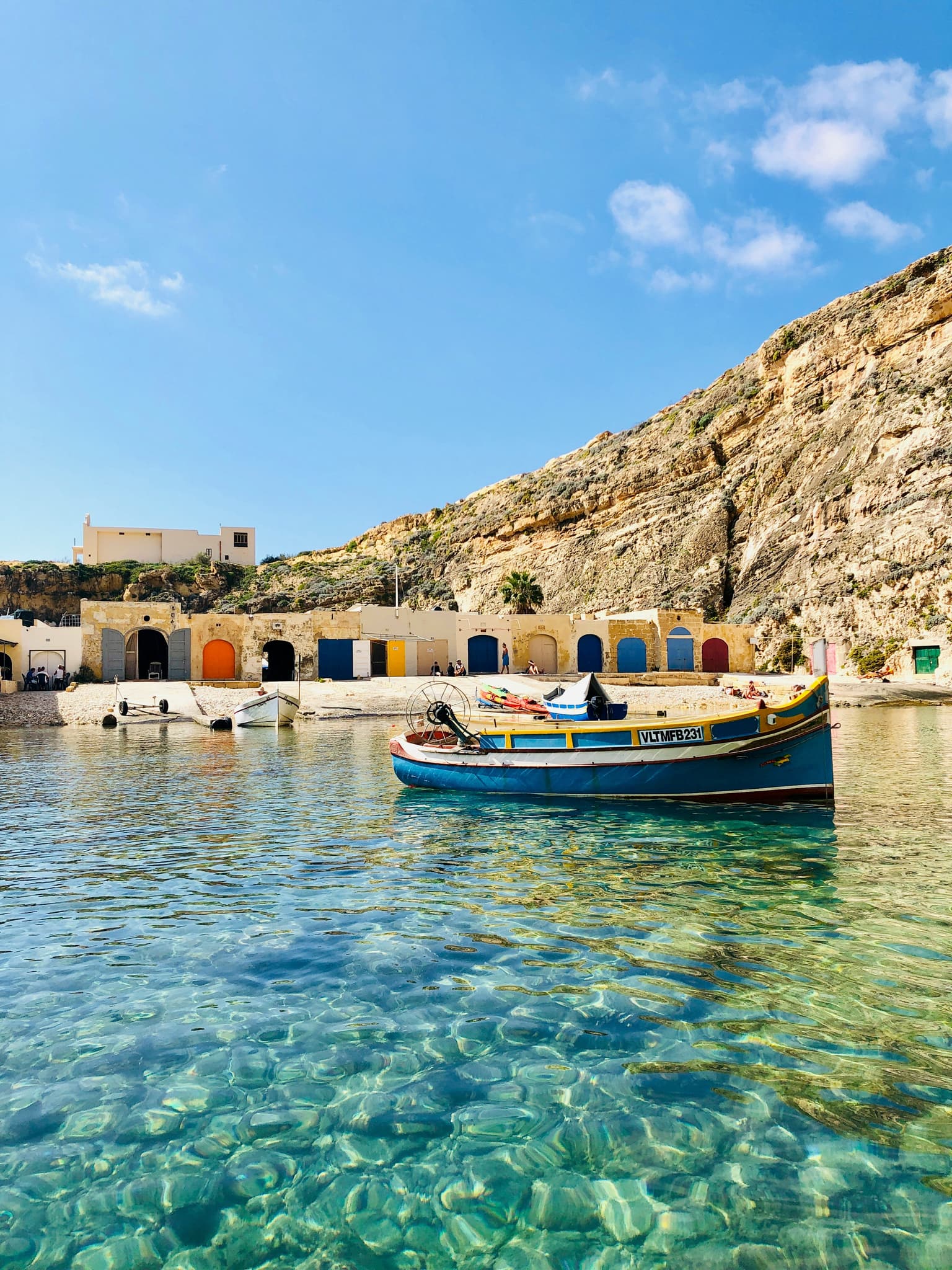 Malta Beach Vibes🚣♀️🌄